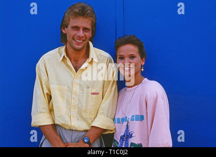 ZDF-Ferienprogramm für Kinder, Deutschland 1988, Moderatoren Benny Schnier und Sabine Noethen Foto Stock