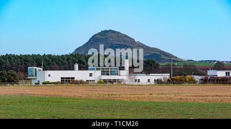 Ex II Guerra Mondiale di controllo di terra di intercettare stazione radar, Dirleton e Berwick diritto, East Lothian, Scozia, Regno Unito Foto Stock