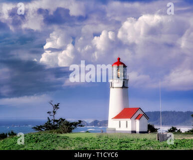 Cape Blanco faro con cielo tempestoso. Oregon. Foto Stock