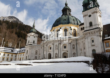 L'abbazia di Ettal, in Germania, in inverno Foto Stock