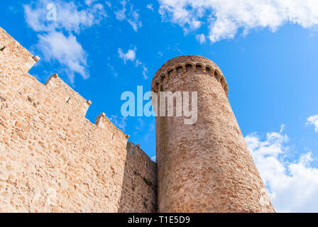 La fortezza di Vila Vela a Tossa de Mar in Spagna, in Catalogna Foto Stock