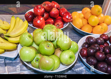 Miami Florida,James L. Knight Center,centro,donna,donna,donna,uomo's Heart Health Fair,sorella alla Fondazione sorella,cardiopatia,salute,spuntini sani,fr Foto Stock