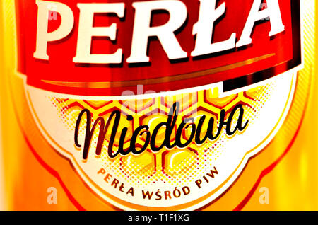 Il polacco "miele" Birra (perla) 6% lager aromatizzata con miele di Lublino regione della Polonia Foto Stock