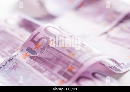 Close-up houndred cinque banconote Denaro e valuta Foto Stock