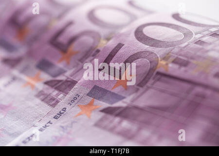 Close-up houndred cinque banconote Denaro e valuta Foto Stock