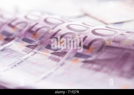 Close-up houndred cinque banconote Denaro e valuta Foto Stock