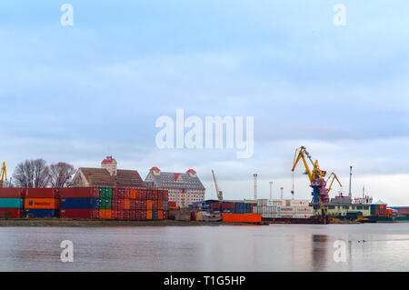 Kaliningrad porto commerciale, porto sul mar Baltico, Kaliningrad, Russia, Gennaio 05, 2019 Foto Stock