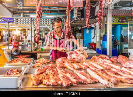 Il Banzaan locale mercato alimentare a Patong Tailandia Foto Stock