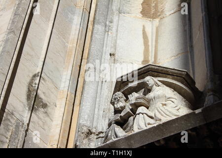 Viste e dettagli della Cattedrale di Girona esterna Foto Stock