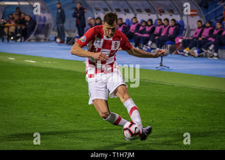 Zagabria, Croazia - 21 Marzo 2019: LA UEFA EURO 2020 turno di qualificazione. Croazia VS Azerbaigian. In azione Borna BARISIC (3) Foto Stock