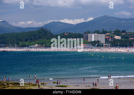 Persone in Playa Samil, Spiaggia di Samil, Vigo, Pontevedra, Galizia, Spagna Foto Stock