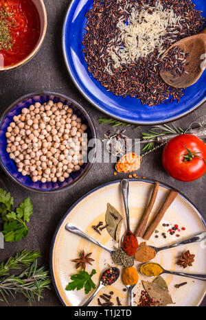 Ingredienti per indiano o cucina orientale Foto Stock