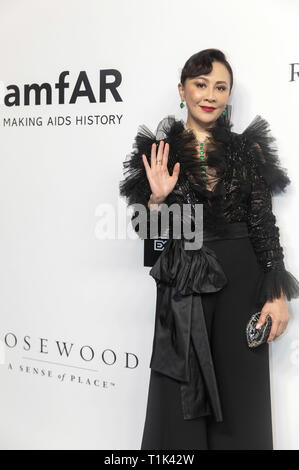 Hong Kong Cina. 25 Mar, 2019. Carina Lau frequentando il quinto amfAR Gala Hong Kong 2019 al legno di palissandro Tsim Sha Tsui Hotel il 25 marzo 2019 a Hong Kong, Cina. | Verwendung weltweit Credito: dpa/Alamy Live News Foto Stock