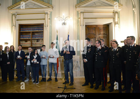 Roma, Italia. 27 Mar, 2019. Matteo Salvini offre le medaglie per il credito ragazzi: Indipendente Agenzia fotografica/Alamy Live News Foto Stock