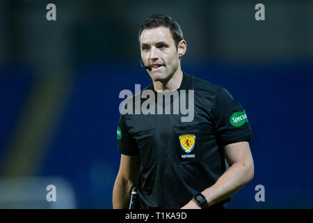 McDiarmid Park, Perth, Regno Unito. 27 Mar, 2019. Ladbrokes Premiership, St Johnstone versus St Mirren; arbitro McLean Steven Credit: Azione Plus sport/Alamy Live News Foto Stock