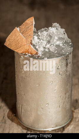Ghiaccio tritato in base cocktail Foto Stock