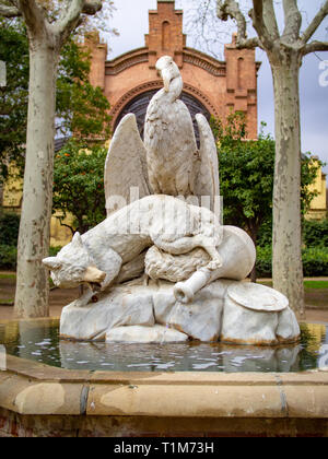 Il 1884 fontana La Volpe e la Cicogna (la volpe e la gru, Fuente de la ciguena y la zorra) progettato da scultore catalano Eduard Batista Alentorn Foto Stock