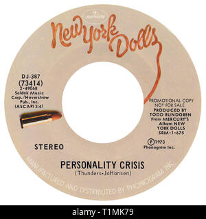 Noi 45 giri singoli promozionali di personalità in crisi con i New York Dolls sull'etichetta di mercurio a partire dal 1973. Scritto da David Johansen e Johnny Thunders e prodotto da Todd Rundgren. Foto Stock