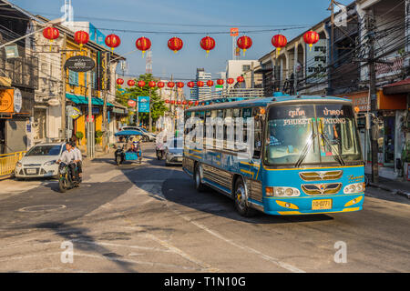 Una tipica scena nella città di Phuket Thailandia Foto Stock