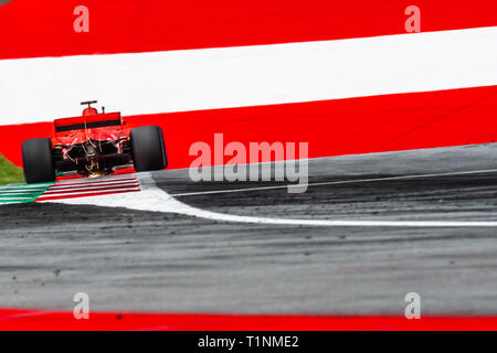 Spielberg/Austria - 06/29/2018 - #5 Sebastian Vettel (GER) nella sua Ferrari SH71 nel corso del PQ2 al Red Bull Ring in anticipo del 2018 Austrian Grand Prix Foto Stock