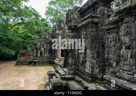 Close up di costruzioni in pietra e decorazioni a Angkor Sito patrimonio mondiale Foto Stock