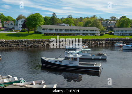 Barca da pesca in Perkins Cove in Ogunquit, Maine, Stati Uniti d'America. Foto Stock