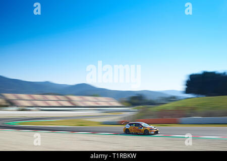 Barcellona, Spagna. 28 marzo, 2019. Aurelien Panis (FRA), Comtoyou Racing , CUPRA TCR in azione durante il WTCR prova ufficiale presso il Circuito di Catalunya. Credito: Pablo Guillen/Alamy Live News Foto Stock