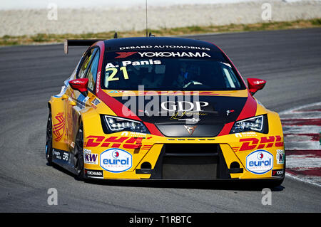 Barcellona, Spagna. 28 marzo, 2019. Aurelien Panis (FRA), Comtoyou Racing , CUPRA TCR in azione durante il WTCR prova ufficiale presso il Circuito di Catalunya. Credito: Pablo Guillen/Alamy Live News Foto Stock