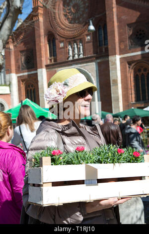 Floralia in Piazza San Marco Milano Foto Stock