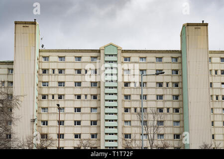 Dettaglio di alto consiglio blocco di appartamenti in Wester Hailes, Edimburgo, Scozia, Regno Unito Foto Stock