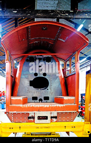 Classe P2 2-8-2 nuova build locomotiva a vapore il Principe di Galles a Hopetown Opere, Darlington, Inghilterra Foto Stock
