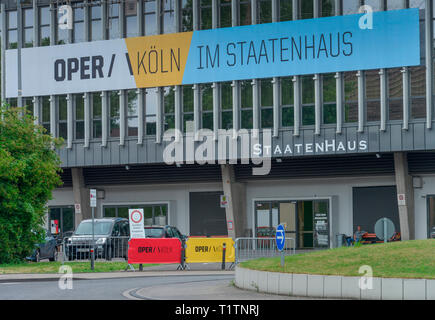 Oper, Staatenhaus, Rheinparkweg, Deutz, Koeln, Nordrhein-Westfalen, Deutschland Foto Stock