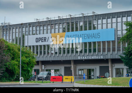 Oper, Staatenhaus, Rheinparkweg, Deutz, Koeln, Nordrhein-Westfalen, Deutschland Foto Stock