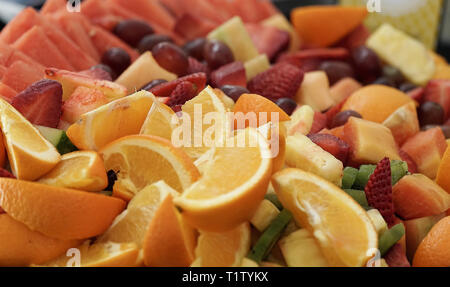 Montreal, Canada,12 marzo 2019.Close-up di una ciotola di insalata di frutta.Montréal, Québec, Canada.Credit:Mario Beauregard/Alamy Live News Foto Stock