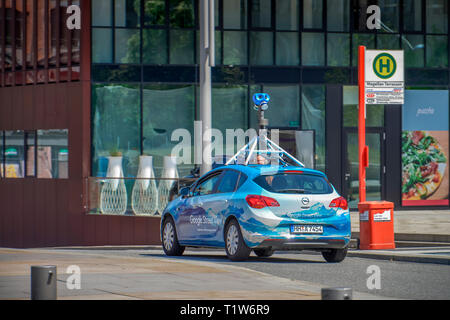 Google Auto, Magellan Terrassen, Hafencity di Amburgo, Deutschland Foto Stock