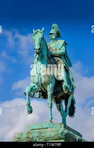 Kaiser-Wilhelm-II-Denkmal, Hohenzollernbruecke, Koeln, Nordrhein-Westfalen, Deutschland, Hohenzollernbrücke Foto Stock