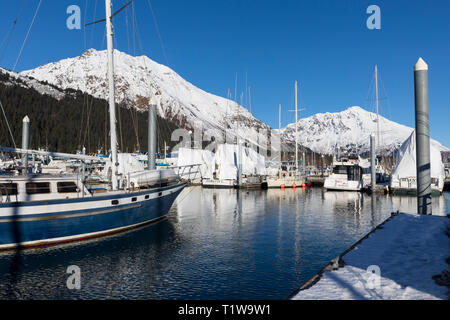 Seward, Alaska. Barche in marina. Foto Stock