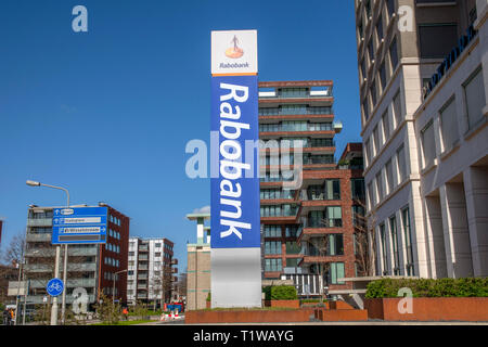 Affissioni Rabobank presso l'edificio Parktoren a Amsterdam Paesi Bassi 2019 Foto Stock