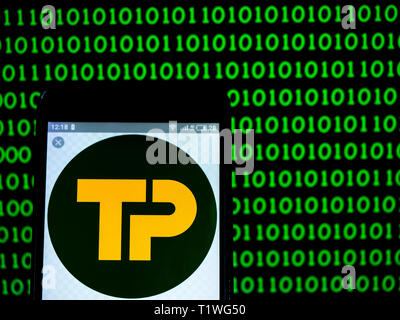 In questa foto illustrazione un Travis perkins plc logo che si vede visualizzato su un telefono intelligente. Foto Stock