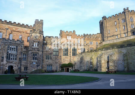 University College (castello), Università di Durham e Durham, County Durham, Inghilterra, Febbraio 2019 Foto Stock