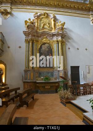 Assisi Umbria Italia - Italia. Chiesa di Santa Maria sopra Minerva antico tempio romano trasformato in chiesa. Morte di San Giuseppe olio su tela da Martin Kno Foto Stock