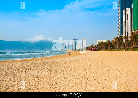 Danang mio Khe city beach nel centro di Da Nang city in Vietnam Foto Stock