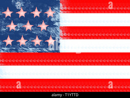 Una vista alternativa della american simbolo nazionale. Una bandiera di Stati Uniti d'America rosa con la carambola su jeans con sfondo rosso e strisce bianche. Il design moderno. L'arte contemporanea collage. Foto Stock