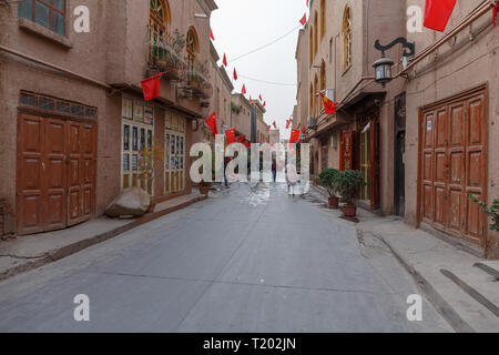 Street a Kashgar Old Town durante il Chinese National Holiday (provincia dello Xinjiang, Cina) Foto Stock