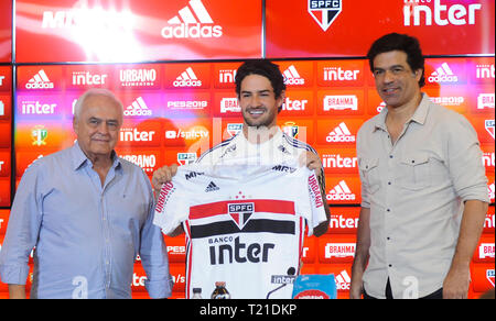 SP - Sao Paulo - 29/03/2019 - Presenta Alexandre Pato in Sao Paulo - Alexandre Pato ha presentato come nuovo giocatore di S o Paulo team in CT di Barra Funda in S o Paulo foto: Alan Morici / AGIF Foto Stock