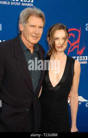 Harrison Ford e Calista Flockhart al terzo mondo annuale Stunt Awards, tenutasi presso la Paramount Pictures Studios di Los Angeles, CA. La manifestazione si è svolta domenica 1 giugno, 2003. Photo credit: Sthanlee B. Mirador/ PictureLux Foto Stock