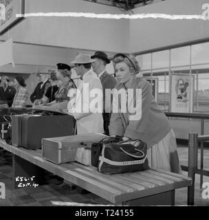 Cerchiamo di essere felici (1957) Vera-Ellen, Data: 1957 Foto Stock