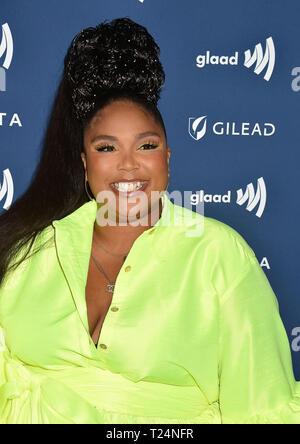 BEVERLY HILLS, CA - MARZO 28: Lizzo assiste il trentesimo annuale di GLAAD Media Awards presso il Beverly Hilton Hotel il 28 marzo 2019 a Beverly Hills, la California. Foto Stock