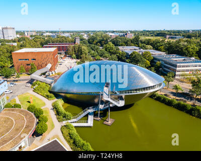 BREMEN, Germania - Luglio 06, 2018: l'Universum Bremen è un museo della scienza nella città di Brema, Germania Foto Stock