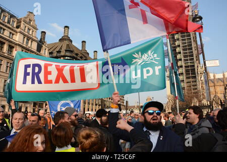 Lasciare significa lasciare Rally nel giorno in cui il Regno Unito avrebbe dovuto lasciare la UE - 29 Marzo 2019 Foto Stock